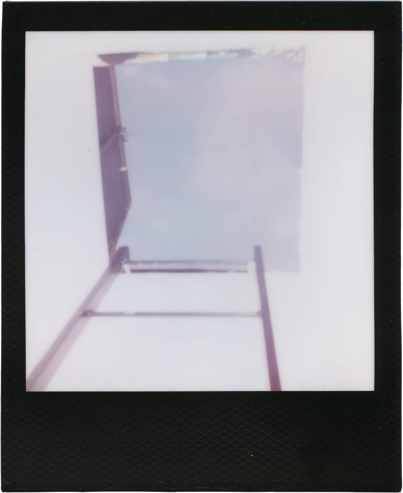 polaroid_I2_00805